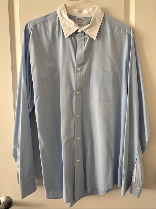 Brooks Brothers Other - Brooks Brothers 346 Light Blue Dress Shirt with White Contrast Collar